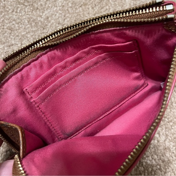 Coach Wristlet - Picture 2 of 8